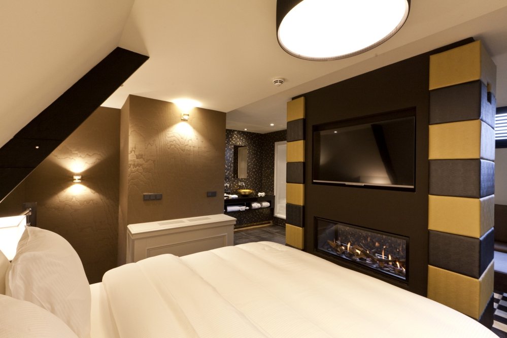 Open layout and charming details, such as the fireplace